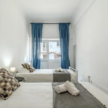 Estrela House By Homing Гостьовий будинок