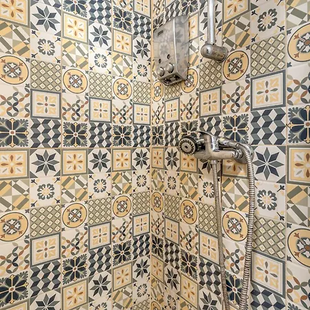 Гостьовий будинок Estrela House By Homing